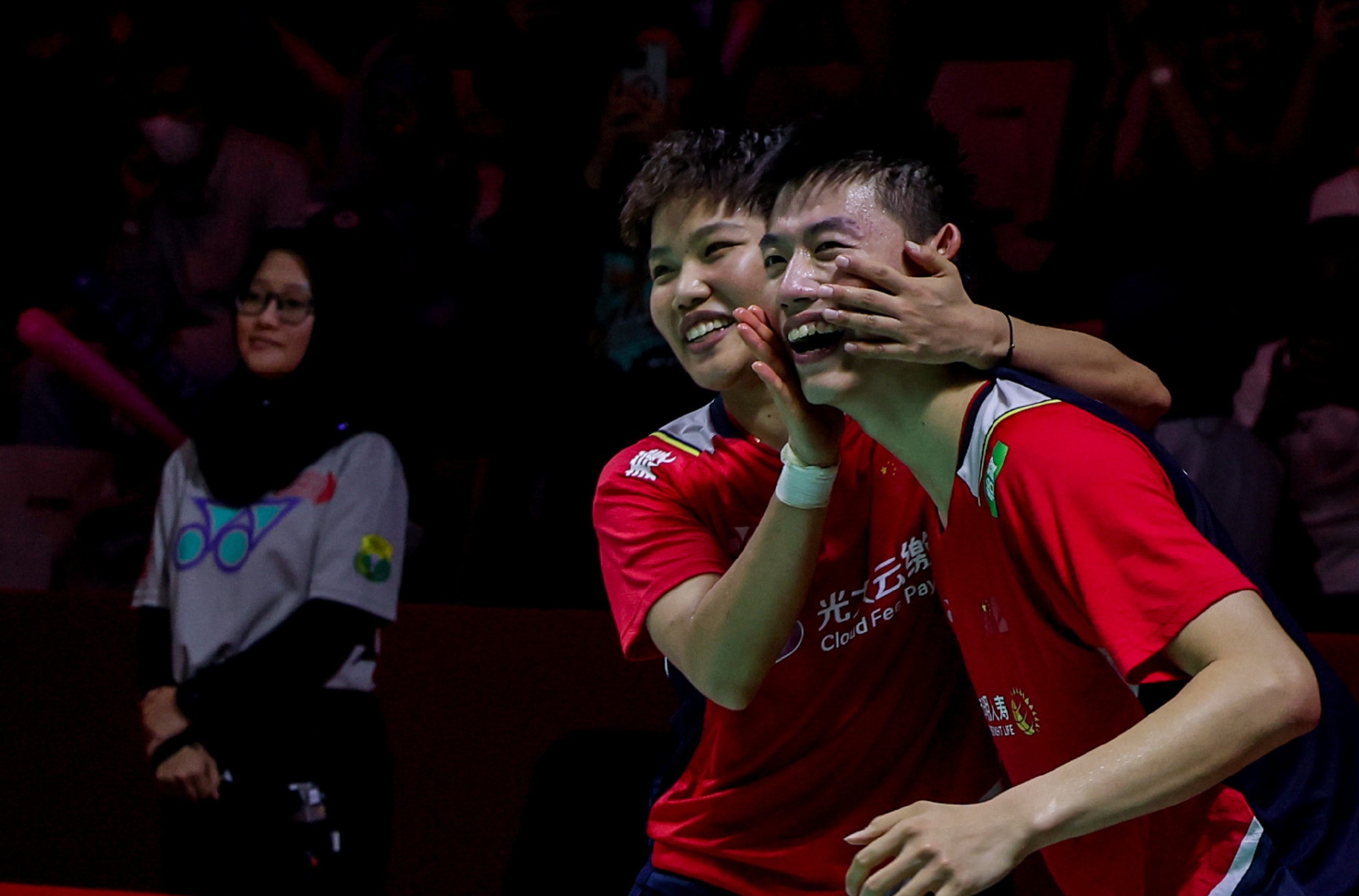 KT绝杀FLY,Ming极限生还后反打宿命之战小组赛,强势挺进下一轮 KT绝杀FLY,Ming极限生还后反打宿命之战小组赛,强势挺进下一轮