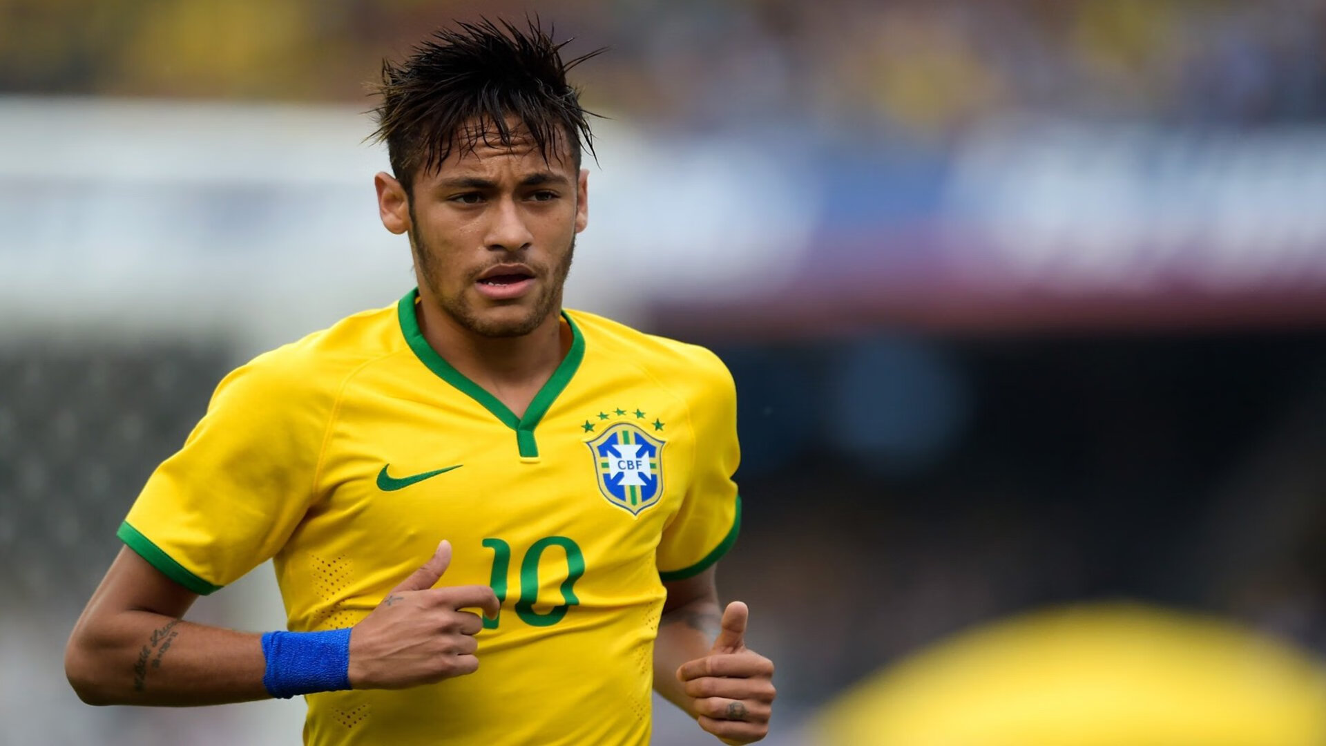 基耶萨关键节点连场破门救主，巴黎圣日耳曼爆冷击溃多特蒙德，欧冠赛场再现奇迹之夜！